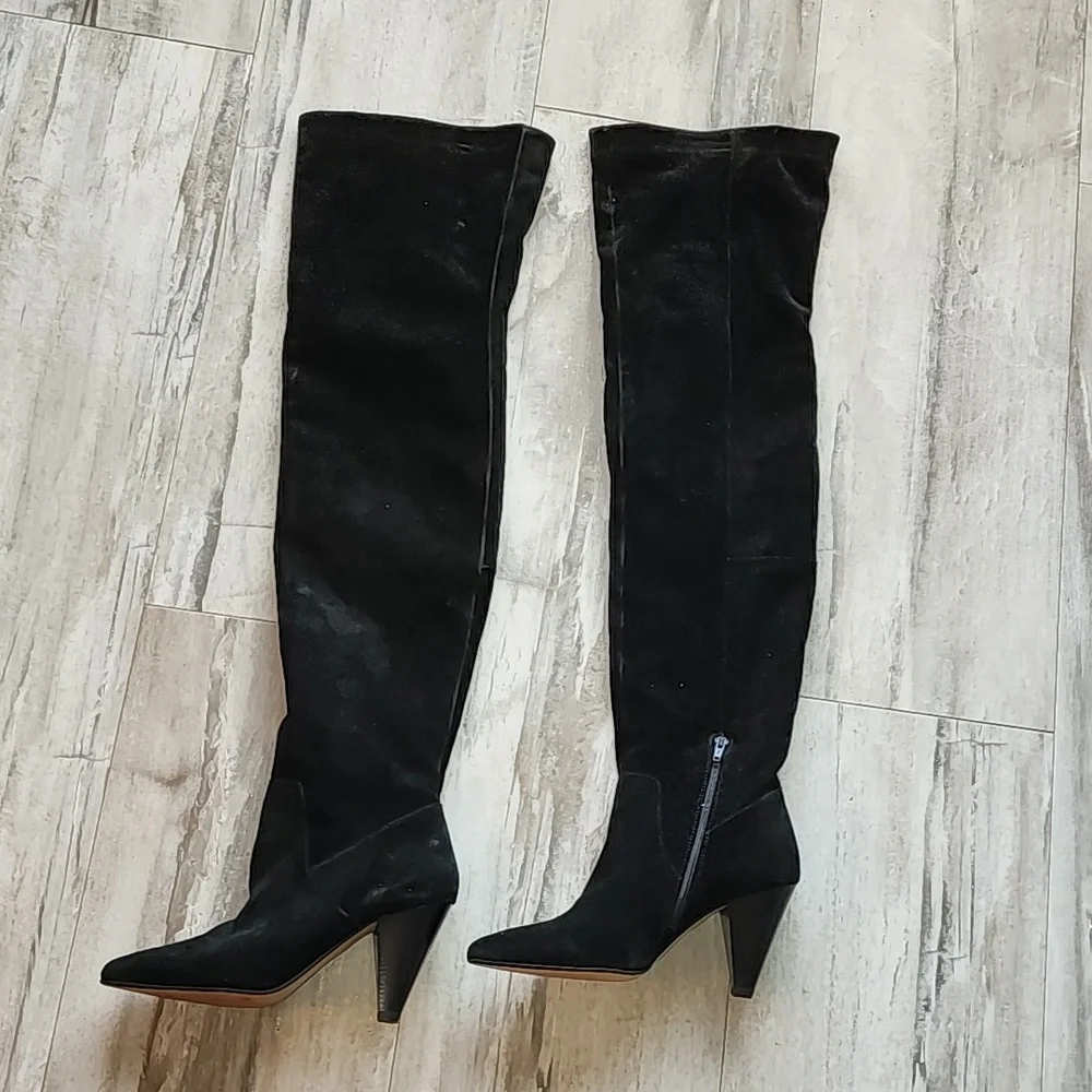 Steve Madden black suede